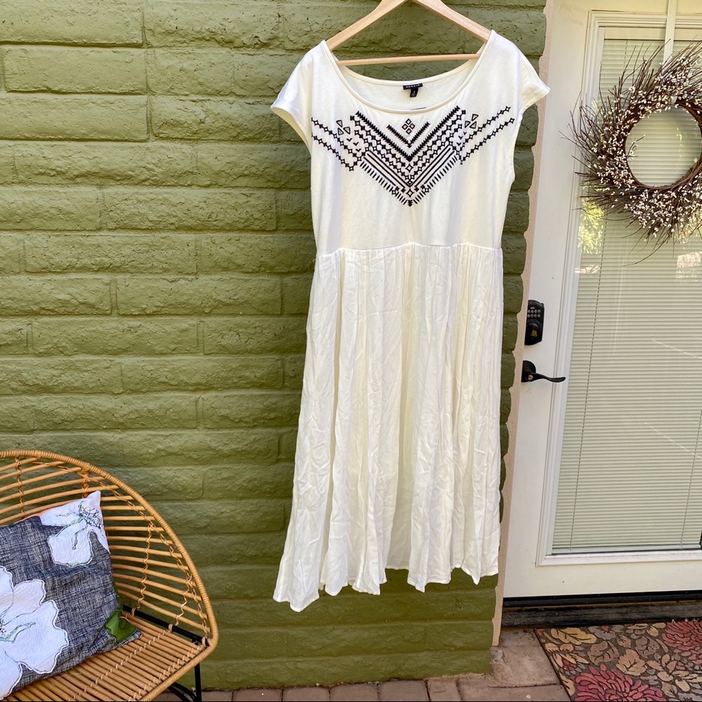 Torrid White Detailed Top Midi Dress